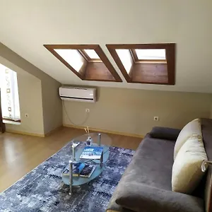 Mountain Sunrise Apartment