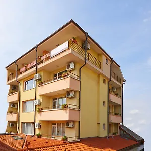 Otel Viva ***