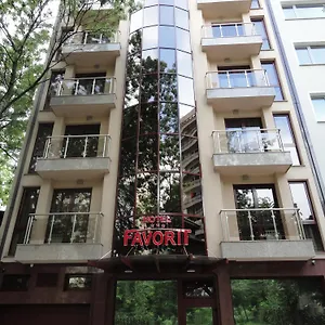 Otel Favorit ***